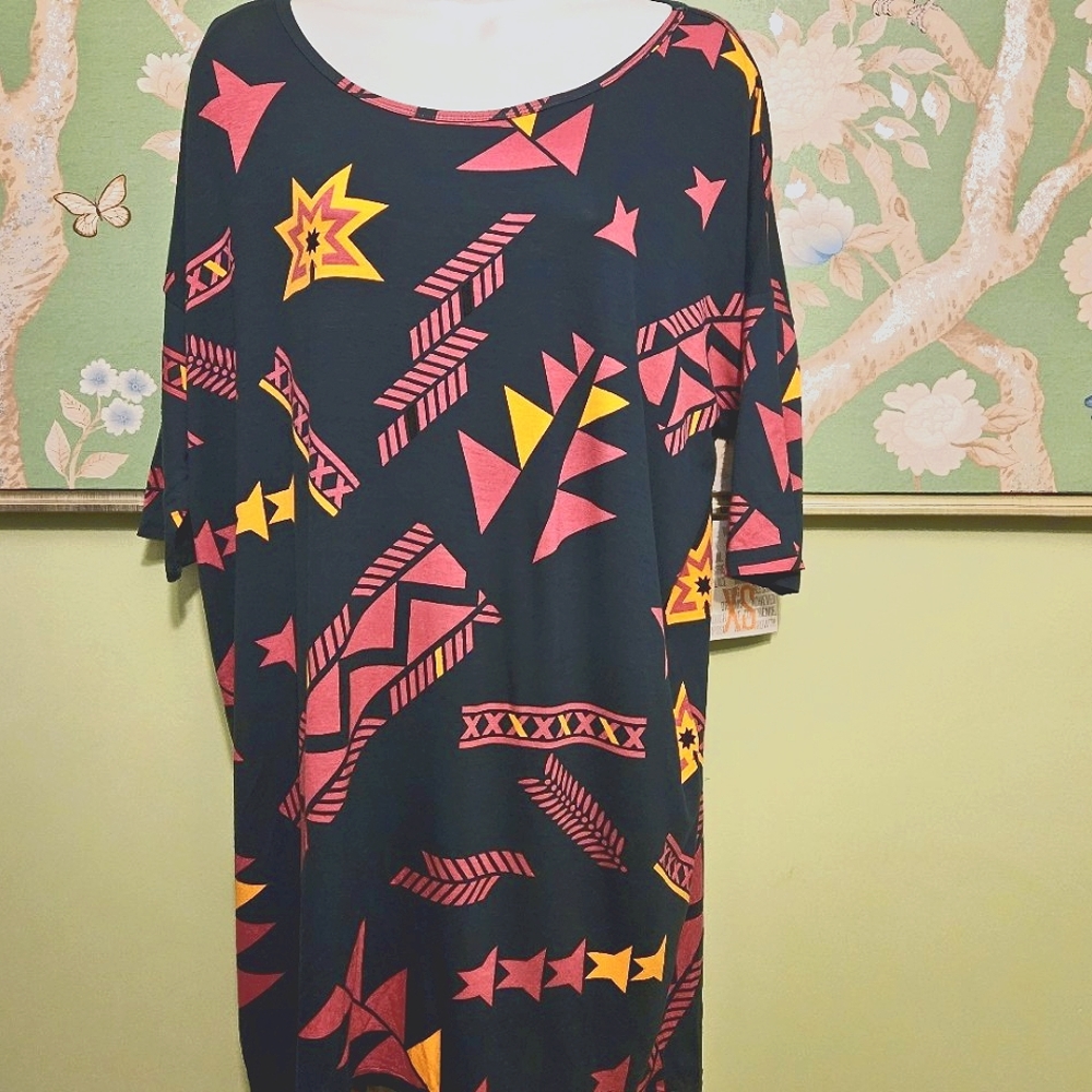 Lularoe Irma Mixed Print Oversized Size XS